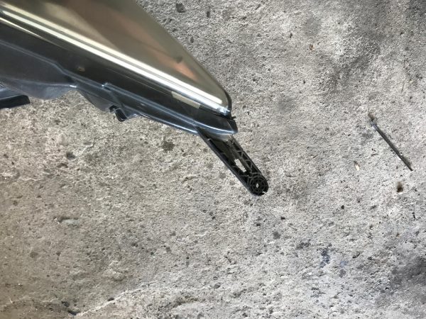 LAMPA PRZEDNIA PRAWA OPEL INSIGNIA A 2009 EUROPA - obrazek 2