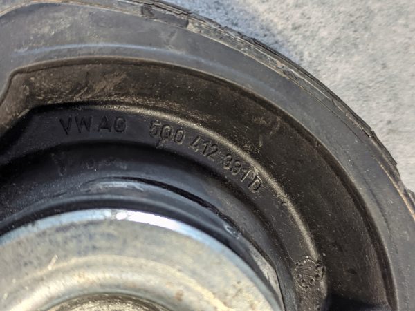 VW PODUSZKA AMORTYZATORA 5Q0412331D - obrazek 2