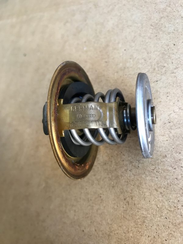 Volkswagen OE 03G 121 113A Termostat, środek chłodzący - obrazek 3